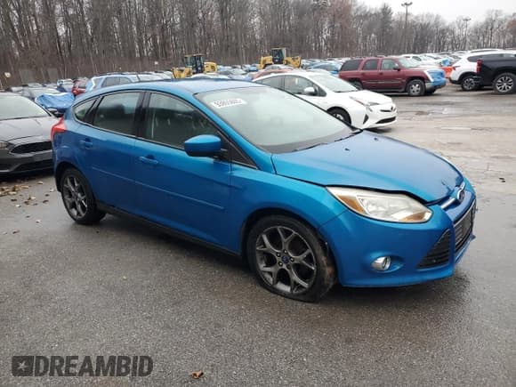 ✅ 2012 Ford Focus SE • VIN: 1FAHP3K20CL137740 • Lot: 93855605. Listed on Copart with 141,602 mi. Free auction sales archive from the USA and detailed vehicle history report at DreamBid. Image 4.