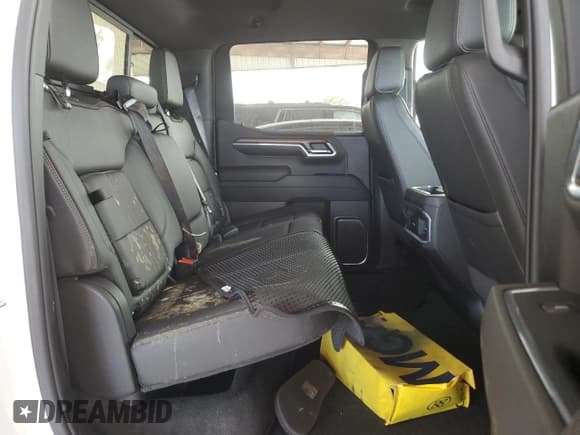 ✅ 2022 Chevrolet Silverado 1500 High Country • VIN: 1GCPAFED0NZ549422 • Лот: 66652275. Опубликован ранее на Copart с пробегом Не указан. Бесплатный доступ к архиву аукционных продаж из США и подробный отчёт об истории автомобиля на DreamBid. Изображение 10.