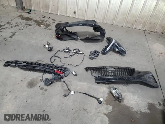 ✅ 2020 Cadillac CT4 V-Series • VIN: 1G6DH5RL2L0154057 • Lot: 89865435. Wystawiony na Copart z przebiegiem 47 185 mil. Bezpłatny archiwum sprzedaży aukcyjnych z USA i szczegółowy raport historii pojazdu na DreamBid. Zdjęcie 12.