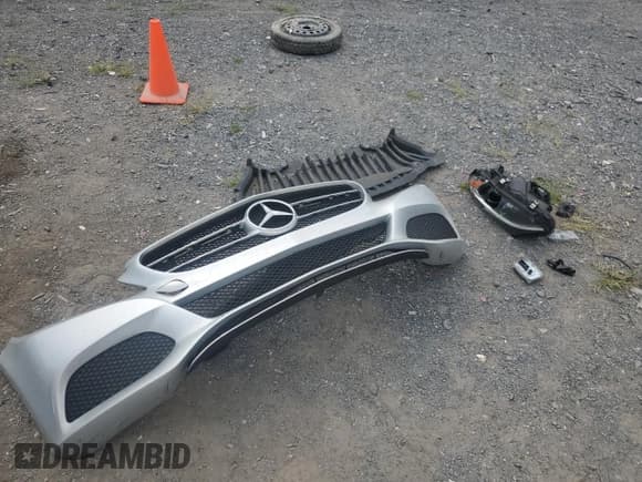 ✅ 2016 Mercedes-Benz C 300 Luxury • VIN: WDDWF4KB8GR177471 • Lot: 68491815. Wystawiony na Copart z przebiegiem 199 691 mil. Bezpłatny archiwum sprzedaży aukcyjnych z USA i szczegółowy raport historii pojazdu na DreamBid. Zdjęcie 12.