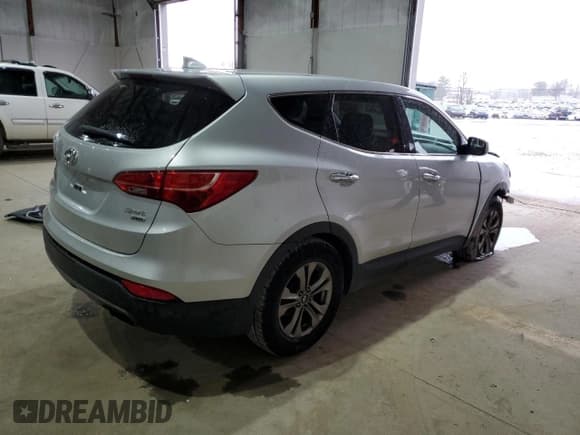 ✅ 2015 Hyundai Santa Fe • VIN: 5XYZTDLB8FG299758 • Лот: 70167852. Опубликован ранее на Copart с пробегом 125 270 миль. Бесплатный доступ к архиву аукционных продаж из США и подробный отчёт об истории автомобиля на DreamBid. Изображение 3.