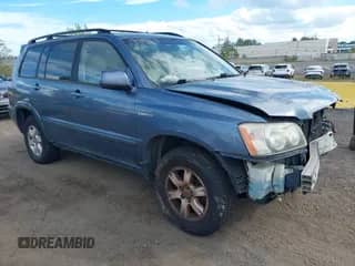 2001 Toyota Highlander с VIN JTEHF21A810033863, выставлен на аукционе IAAI как лот 43406011 с пробегом 238 627 миль миль и . История ставок и продаж доступна на DreamBid. Изображение 1.