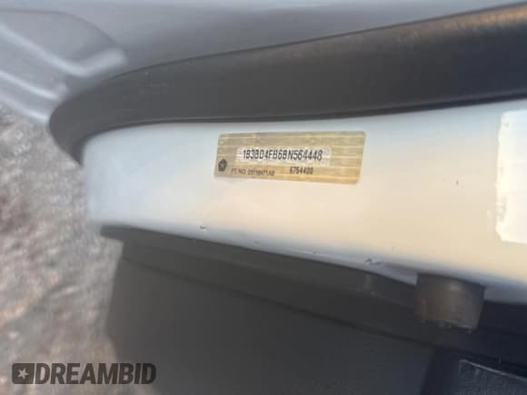 ✅ 2013 Dodge Avenger SE • VIN: 1C3CDZAB0DN707683 • Lot: 42457395. Wystawiony na Copart z przebiegiem 164 430 mil. Bezpłatny archiwum sprzedaży aukcyjnych z USA i szczegółowy raport historii pojazdu na DreamBid. Zdjęcie 10.