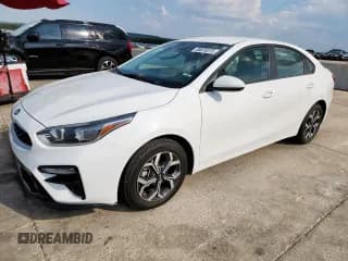 ✅ 2019 Kia Forte LXS • VIN: 3KPF24AD6KE011348 • Lot: 80876275. Listed on Copart with 37,751 mi. Free auction sales archive from the USA and detailed vehicle history report at DreamBid. Image 1.