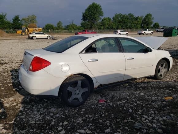 ✅ 2009 Pontiac G6 1SA • VIN: 1G2ZG57N594174237 • Lot: 66411955. Wystawiony na Copart z przebiegiem 265 896 mil. Bezpłatny archiwum sprzedaży aukcyjnych z USA i szczegółowy raport historii pojazdu na DreamBid. Zdjęcie 3.