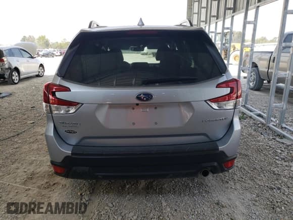 ✅ 2021 Subaru Forester Limited • VIN: JF2SKAUC6MH454212 • Lot: 81477165. Listed on Copart with 27,860 mi. Free auction sales archive from the USA and detailed vehicle history report at DreamBid. Image 6.