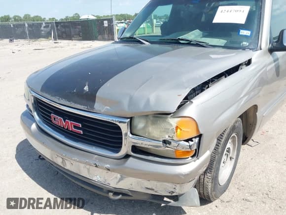 ✅ 1999 GMC Sierra 1500 SLE • VIN: 2GTEC19T8X1528996 • Лот: 42447094. Опубликован ранее на IAAI с пробегом 223 696 миль. Бесплатный доступ к архиву аукционных продаж из США и подробный отчёт об истории автомобиля на DreamBid. Изображение 6.