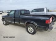 ✅ 2002 Chevrolet S-10 LS • VIN: 1GCDT19W528176049 • Лот: 44187225. Опубликован ранее на Copart с пробегом Не указан. Бесплатный доступ к архиву аукционных продаж из США и подробный отчёт об истории автомобиля на DreamBid. Изображение 2.