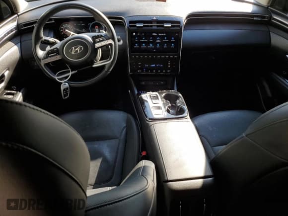 ✅ 2022 Hyundai Tucson Limited • VIN: 5NMJECAE2NH072133 • Lot: 81760885. Wystawiony na Copart z przebiegiem 65 657 mil. Bezpłatny archiwum sprzedaży aukcyjnych z USA i szczegółowy raport historii pojazdu na DreamBid. Zdjęcie 8.