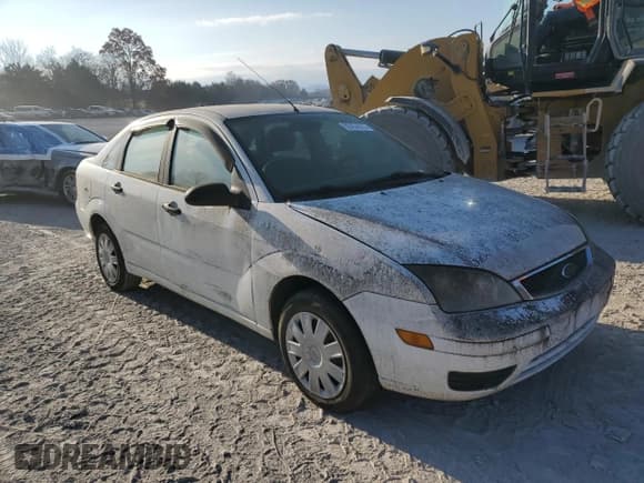 ✅ 2005 Ford Focus S • VIN: 1FAFP34N05W169006 • Lot: 92454825. Listed on Copart with Not provided. Free auction sales archive from the USA and detailed vehicle history report at DreamBid. Image 4.