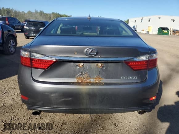 ✅ 2013 Lexus ES 250 • VIN: JTHBK1GG8D2006455 • Lot: 84255075. Wystawiony na Copart z przebiegiem 316 067 mil. Bezpłatny archiwum sprzedaży aukcyjnych z USA i szczegółowy raport historii pojazdu na DreamBid. Zdjęcie 6.