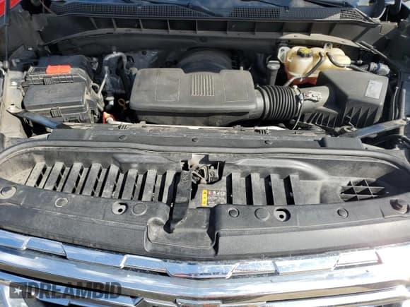 ✅ 2021 Chevrolet Silverado 1500 LTZ • VIN: 1GCUYGED8MZ162278 • Lot: 73823264. Wystawiony na Copart z przebiegiem 120 878 mil. Bezpłatny archiwum sprzedaży aukcyjnych z USA i szczegółowy raport historii pojazdu na DreamBid. Zdjęcie 11.