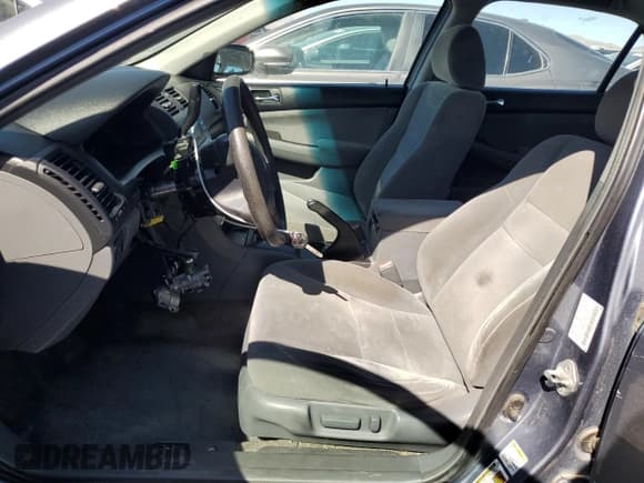 ✅ 2007 Honda Accord LX • VIN: 1HGCM66357A024516 • Лот: 85195115. Опубликован ранее на Copart с пробегом 355 232 миль. Бесплатный доступ к архиву аукционных продаж из США и подробный отчёт об истории автомобиля на DreamBid. Изображение 7.