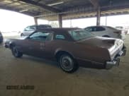 ✅ 1973 Ford Thunderbird • VIN: 3J87A203305 • Lot: 49832415. Wystawiony na Copart z przebiegiem 64 748 mil. Bezpłatny archiwum sprzedaży aukcyjnych z USA i szczegółowy raport historii pojazdu na DreamBid. Zdjęcie 2.