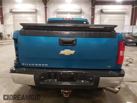 ✅ 2008 Chevrolet Silverado 2500HD LTZ • VIN: 1GCHK23688F164629 • Лот: 68385884. Опубликован ранее на Copart с пробегом 272 920 миль. Бесплатный доступ к архиву аукционных продаж из США и подробный отчёт об истории автомобиля на DreamBid. Изображение 6.