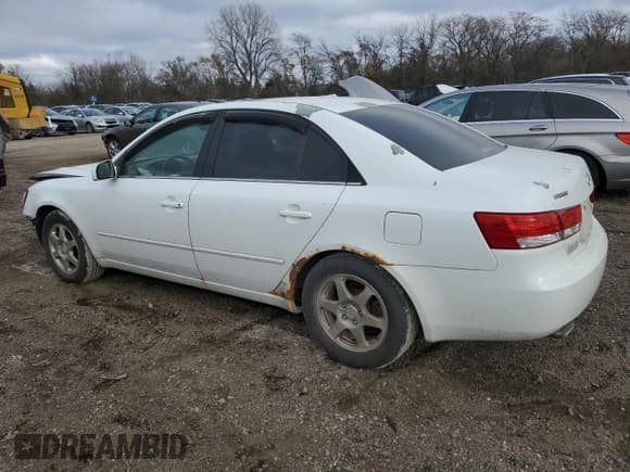 ✅ 2007 Hyundai Sonata SE • VIN: 5NPEU46F27H165476 • Лот: 80616964. Опубликован ранее на Copart с пробегом 228 578 миль. Бесплатный доступ к архиву аукционных продаж из США и подробный отчёт об истории автомобиля на DreamBid. Изображение 2.