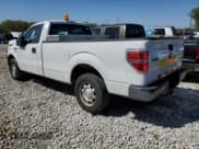 ✅ 2010 Ford F-150 XL • VIN: 1FTMF1CW5AKC33111 • Lot: 51788375. Wystawiony na Copart z przebiegiem 239 518 mil. Bezpłatny archiwum sprzedaży aukcyjnych z USA i szczegółowy raport historii pojazdu na DreamBid. Zdjęcie 2.