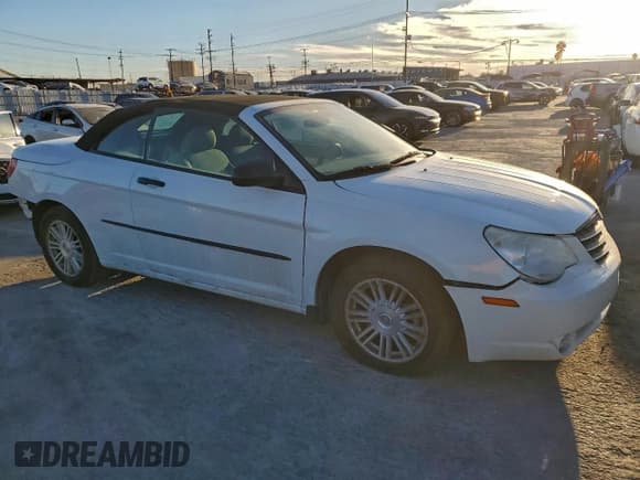 ✅ 2008 Chrysler Sebring Touring • VIN: 1C3LC55R38N249548 • Лот: 95523475. Опубликован ранее на Copart с пробегом 114 349 миль. Бесплатный доступ к архиву аукционных продаж из США и подробный отчёт об истории автомобиля на DreamBid. Изображение 4.