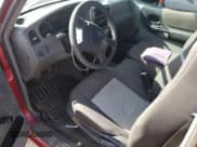 ✅ 2006 Ford Ranger XL • VIN: 1FTYR10D96PA22824 • Lot: 93370095. Wystawiony na Copart z przebiegiem 169 369 mil. Bezpłatny archiwum sprzedaży aukcyjnych z USA i szczegółowy raport historii pojazdu na DreamBid. Zdjęcie 8.