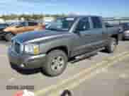 2007 Dodge Dakota SLT с VIN 1D7HW48K97S129387, выставлен на аукционе Copart как лот 74878664 с пробегом 137 525 миль миль и Списание • Salvage title. История ставок и продаж доступна на DreamBid. Изображение 1.