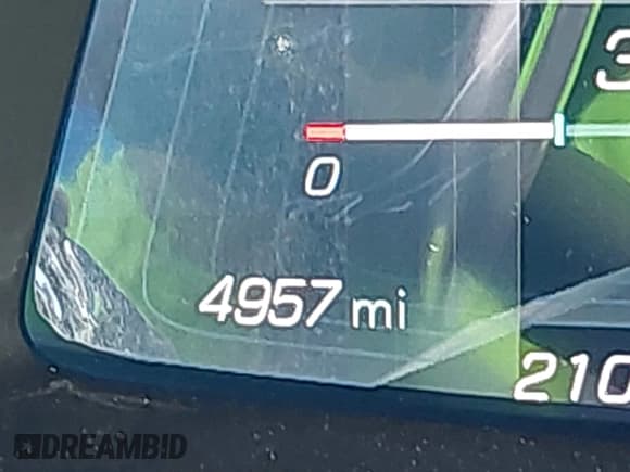 ✅ 2023 Chevrolet Corvette 2LT • VIN: 1G1YB2D41P5135323 • Lot: 41914578. Listed on IAAI with 4,957 mi. Free auction sales archive from the USA and detailed vehicle history report at DreamBid. Image 15.