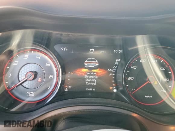 ✅ 2023 Dodge Charger SXT • VIN: 2C3CDXJG5PH705103 • Lot: 68938855. Listed on Copart with 15,697 mi. Free auction sales archive from the USA and detailed vehicle history report at DreamBid. Image 9.