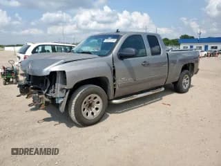 ✅ 2008 Chevrolet Silverado 1500 Work Truck • VIN: 2GCEC19C381129415 • Lot: 68373135. Listed on Copart with 200,284 mi. Free auction sales archive from the USA and detailed vehicle history report at DreamBid. Image 1.