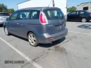 ✅ 2010 Mazda 5 Sport • VIN: JM1CR2W38A0361820 • Lot: 43151264. Wystawiony na IAAI z przebiegiem 182 949 mil. Bezpłatny archiwum sprzedaży aukcyjnych z USA i szczegółowy raport historii pojazdu na DreamBid. Zdjęcie 3.
