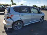 ✅ 2012 Honda Fit Sport • VIN: JHMGE8H65CC026330 • Лот: 65089355. Опубликован ранее на Copart с пробегом 177 679 миль. Бесплатный доступ к архиву аукционных продаж из США и подробный отчёт об истории автомобиля на DreamBid. Изображение 3.