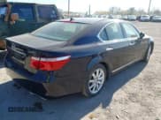 ✅ 2008 Lexus LS 460 • VIN: JTHBL46F385081009 • Лот: 43646102. Опубликован ранее на IAAI с пробегом 210 271 миль. Бесплатный доступ к архиву аукционных продаж из США и подробный отчёт об истории автомобиля на DreamBid. Изображение 4.