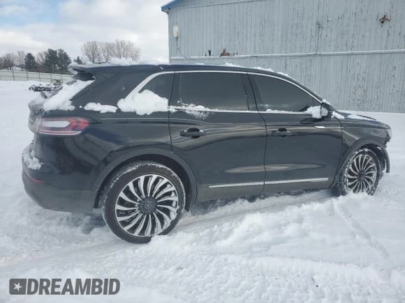 ✅ 2022 Lincoln Nautilus Black Label • VIN: 2LMPJ9JP5NBL22831 • Лот: 88508195. Опубликован ранее на Copart с пробегом 27 448 миль. Бесплатный доступ к архиву аукционных продаж из США и подробный отчёт об истории автомобиля на DreamBid. Изображение 3.