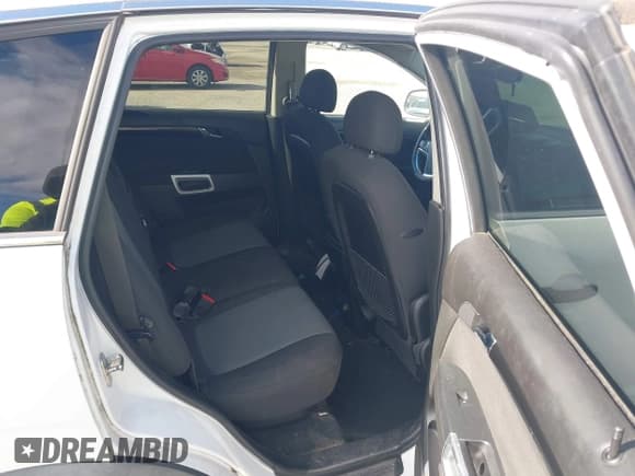 ✅ 2014 Chevrolet Captiva Sport LS • VIN: 3GNAL2EK5ES544745 • Lot: 43668113. Listed on IAAI with 167,139 mi. Free auction sales archive from the USA and detailed vehicle history report at DreamBid. Image 8.