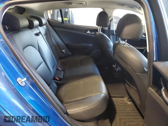 ✅ 2019 Kia Stinger • VIN: KNAE15LA2K6051145 • Lot: 56882864. Wystawiony na Copart z przebiegiem 70 295 mil. Bezpłatny archiwum sprzedaży aukcyjnych z USA i szczegółowy raport historii pojazdu na DreamBid. Zdjęcie 10.