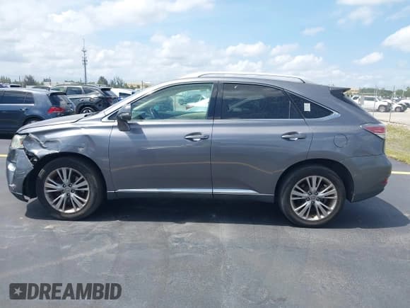 ✅ 2013 Lexus RX 350 • VIN: 2T2ZK1BA3DC114563 • Lot: 42209569. Wystawiony na IAAI z przebiegiem 97 727 mil. Bezpłatny archiwum sprzedaży aukcyjnych z USA i szczegółowy raport historii pojazdu na DreamBid. Zdjęcie 14.