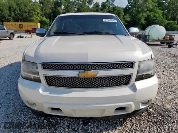 ✅ 2013 Chevrolet Tahoe LTZ • VIN: 1GNSCCE03DR250948 • Lot: 67090695. Listed on Copart with 99,804 mi. Free auction sales archive from the USA and detailed vehicle history report at DreamBid. Image 5.