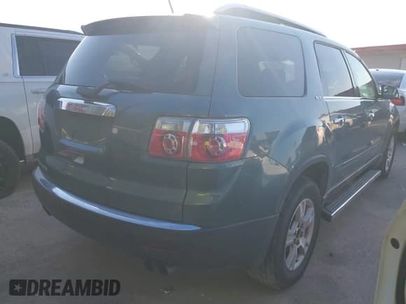 ✅ 2009 GMC Acadia SLT1 • VIN: 1GKER23D99J146267 • Lot: 43325509. Listed on IAAI with 232,589 mi. Free auction sales archive from the USA and detailed vehicle history report at DreamBid. Image 4.