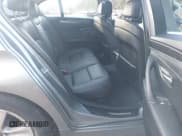 ✅ 2013 BMW 5 Series 528i • VIN: WBAXG5C51DDY37785 • Lot: 43525884. Wystawiony na IAAI z przebiegiem 69 005 mil. Bezpłatny archiwum sprzedaży aukcyjnych z USA i szczegółowy raport historii pojazdu na DreamBid. Zdjęcie 8.