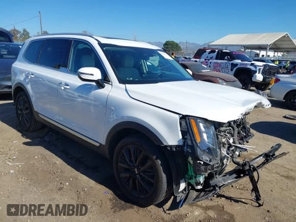 ✅ 2020 Kia Telluride SX • VIN: 5XYP5DHC4LG067723 • Lot: 43640396. Listed on IAAI with 71,502 mi. Free auction sales archive from the USA and detailed vehicle history report at DreamBid. Image 1.