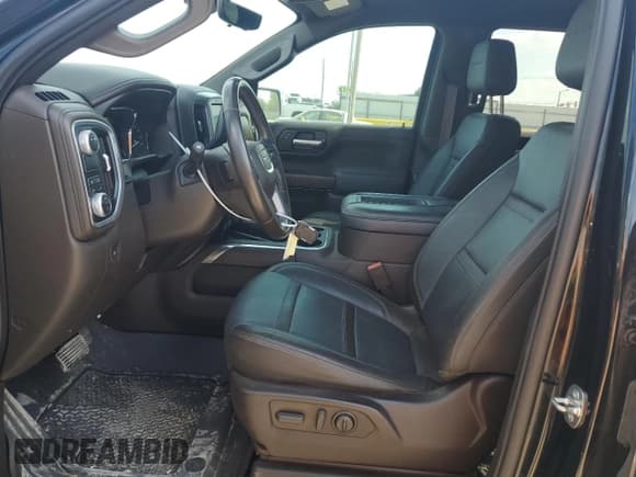 ✅ 2021 GMC Sierra 1500 Denali • VIN: 3GTP8FED7MG208786 • Lot: 68107875. Wystawiony na Copart z przebiegiem 64 434 mil. Bezpłatny archiwum sprzedaży aukcyjnych z USA i szczegółowy raport historii pojazdu na DreamBid. Zdjęcie 7.