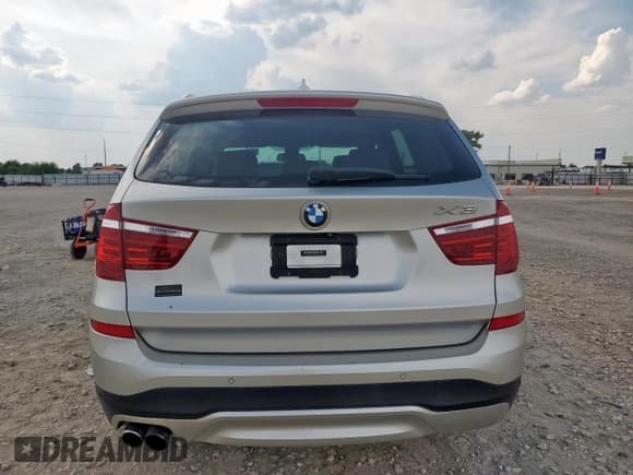 ✅ 2016 BMW X3 xDrive28i • VIN: 5UXWX9C55G0D71961 • Lot: 81413485. Wystawiony na Copart z przebiegiem 102 995 mil. Bezpłatny archiwum sprzedaży aukcyjnych z USA i szczegółowy raport historii pojazdu na DreamBid. Zdjęcie 6.