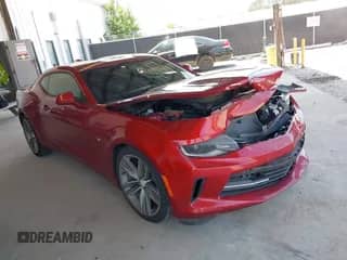 2016 Chevrolet Camaro 1LT z VIN 1G1FA1RX8G0158635, wystawiony jako IAAI lot #42331267 z przebiegiem 47 643 mil mil oraz . Historia ofert i sprzedaży dostępna na DreamBid. Obrazek 1.