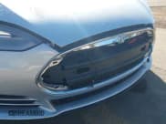 ✅ 2013 Tesla Model S Performance • VIN: 5YJSA1DP6DFP20977 • Lot: 43634841. Wystawiony na IAAI z przebiegiem Nie podano. Bezpłatny archiwum sprzedaży aukcyjnych z USA i szczegółowy raport historii pojazdu na DreamBid. Zdjęcie 18.