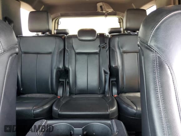 ✅ 2018 Ford Expedition XLT • VIN: 1FMJU1HT6JEA28138 • Lot: 55879045. Wystawiony na Copart z przebiegiem 86 636 mil. Bezpłatny archiwum sprzedaży aukcyjnych z USA i szczegółowy raport historii pojazdu na DreamBid. Zdjęcie 10.