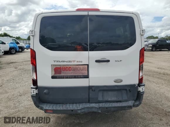 ✅ 2015 Ford Transit XL • VIN: 1FBZX2ZM9FKA38851 • Lot: 48593945. Wystawiony na Copart z przebiegiem 197 409 mil. Bezpłatny archiwum sprzedaży aukcyjnych z USA i szczegółowy raport historii pojazdu na DreamBid. Zdjęcie 6.