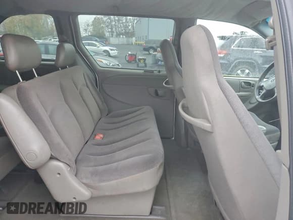 ✅ 2001 Dodge Caravan • VIN: 1B4GP25R71B158092 • Лот: 95521975. Опубликован ранее на Copart с пробегом 267 801 миль. Бесплатный доступ к архиву аукционных продаж из США и подробный отчёт об истории автомобиля на DreamBid. Изображение 11.