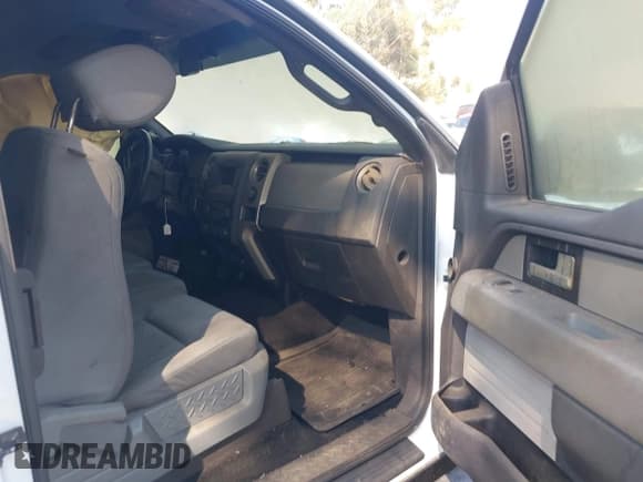 ✅ 2013 Ford F-150 XL • VIN: 1FTFX1EF1DKE99877 • Lot: 42983321. Listed on IAAI with Not provided. Free auction sales archive from the USA and detailed vehicle history report at DreamBid. Image 5.