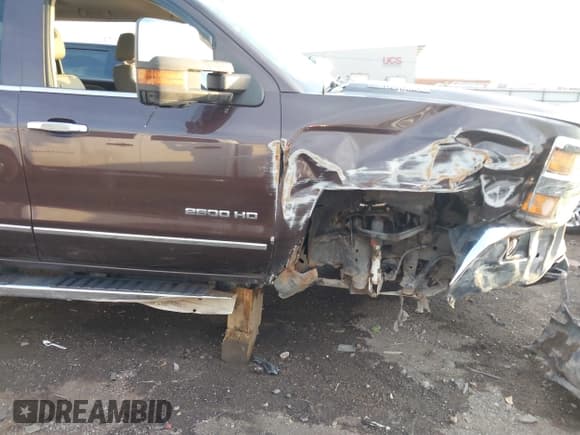 ✅ 2016 Chevrolet Silverado 2500HD LTZ • VIN: 1GC1KWE84GF127700 • Lot: 41120551. Listed on IAAI with 153,077 mi. Free auction sales archive from the USA and detailed vehicle history report at DreamBid. Image 6.