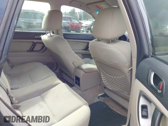 ✅ 2008 Subaru Outback i • VIN: 4S4BP61C987315605 • Lot: 43626218. Listed on IAAI with 171,784 mi. Free auction sales archive from the USA and detailed vehicle history report at DreamBid. Image 8.