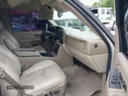 ✅ 2004 Chevrolet Suburban LT • VIN: 1GNFK16Z54J104796 • Lot: 42959899. Listed on IAAI with 203,284 mi. Free auction sales archive from the USA and detailed vehicle history report at DreamBid. Image 5.