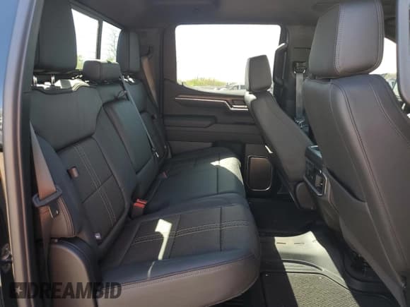 ✅ 2025 Chevrolet Silverado 1500 • VIN: 2GCPAFED6S1116613 • Лот: 48756285. Опубликован ранее на Copart с пробегом 1 136 миль. Бесплатный доступ к архиву аукционных продаж из США и подробный отчёт об истории автомобиля на DreamBid. Изображение 10.